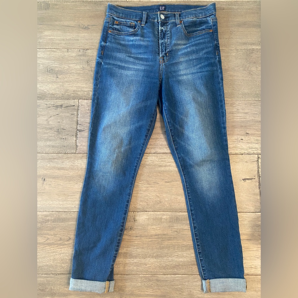 Gap True Skinny Jeans